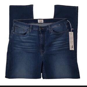 HUDSON Brand new with tags are these gorgeous pair of Hudson Blair jeans.